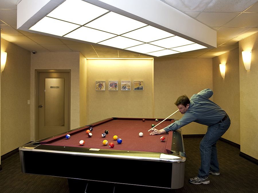 games-room